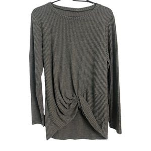 LIKE NEW GRAY LONG SWEATER/TUNIC W/FRONT KNOT DETAIL